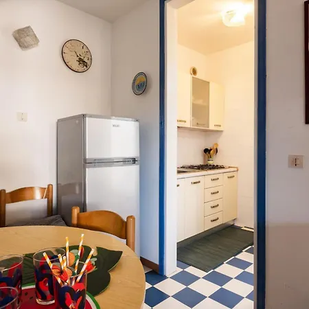 Cozy Townhouse With Pool And Garden Bibione